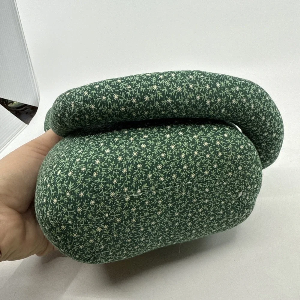 Green Cat‎ Sitting Fabric Door Stopper Flowers 15